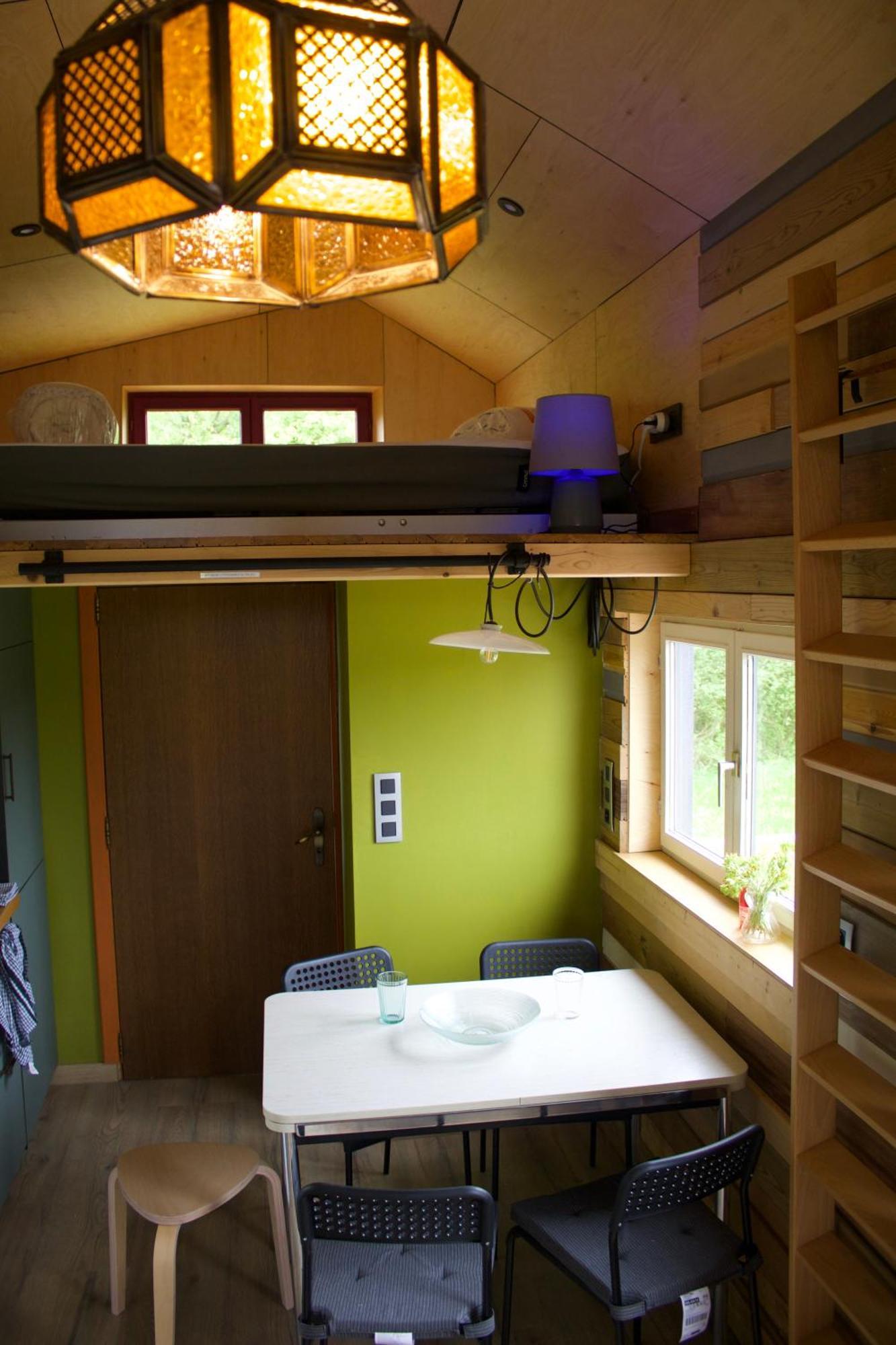 Tiny House Les Jours Heureux Sejour Nature Pres De Dinant Et Des Lacs De L Eau D Heure Villers-le-Gambon 외부 사진